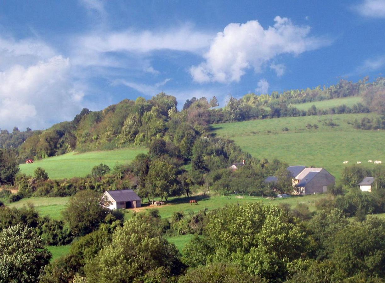 4 Collines Bed & Breakfast Hagnicourt Exterior photo